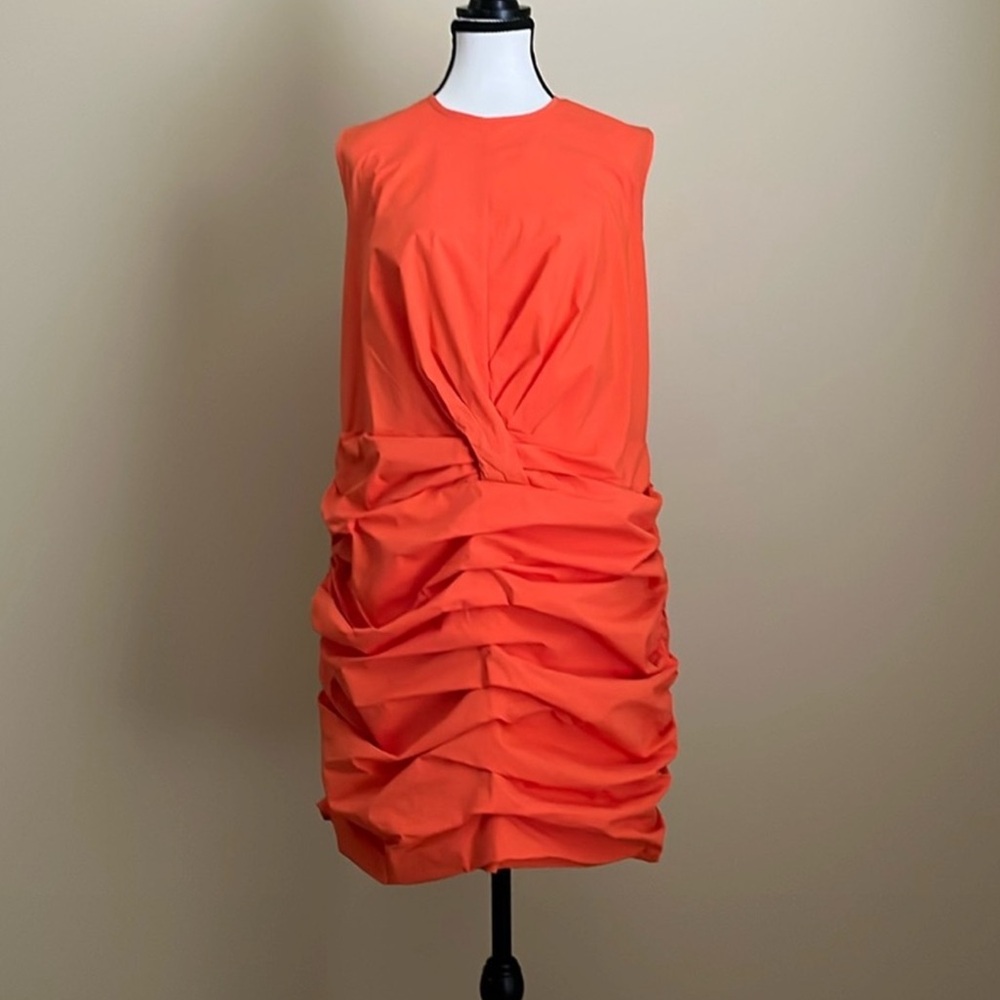 NWT - HACHE -  MSRP ~$550 - Bubble Shift Dress w Sculptural Ruching - 42 ≈ 6 US